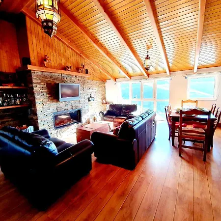 Luxury House Erb *