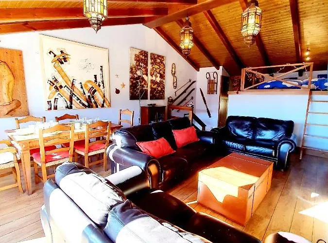 Luxury House Erb شقة *